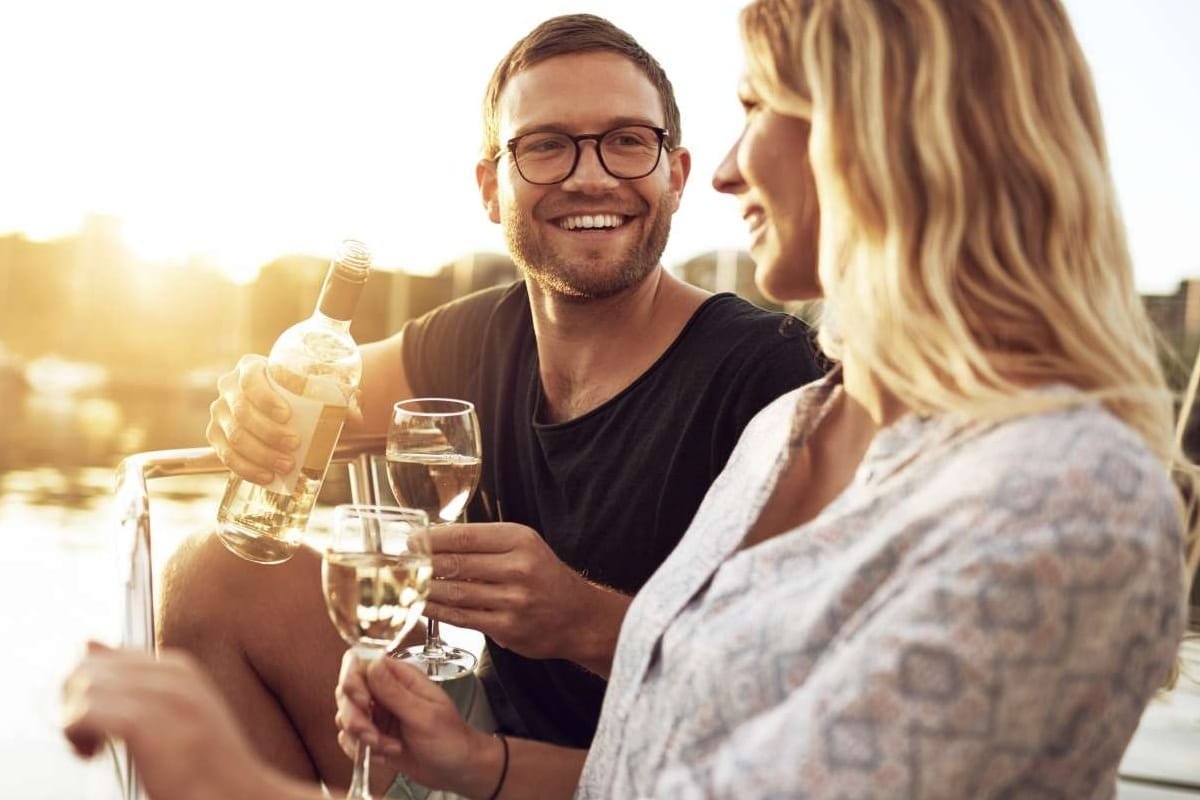 Benefits of dating a younger man, Dating an older man, Dating a younger man in your 40s, Dating a man 5 years younger, Dating a man 15 years younger, Dating a younger man in your 30s, Dating a younger man advice